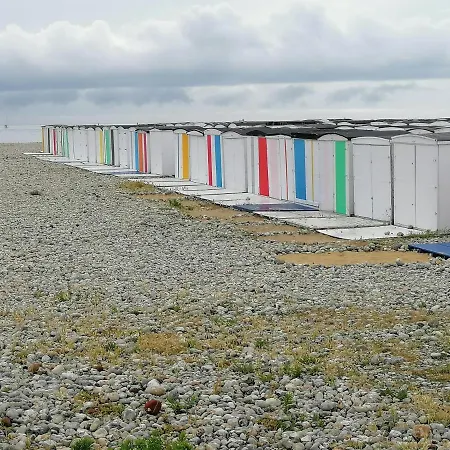 شقة Des Roses - T2, 32m2, Rdc, Vue Sur Jardin, 