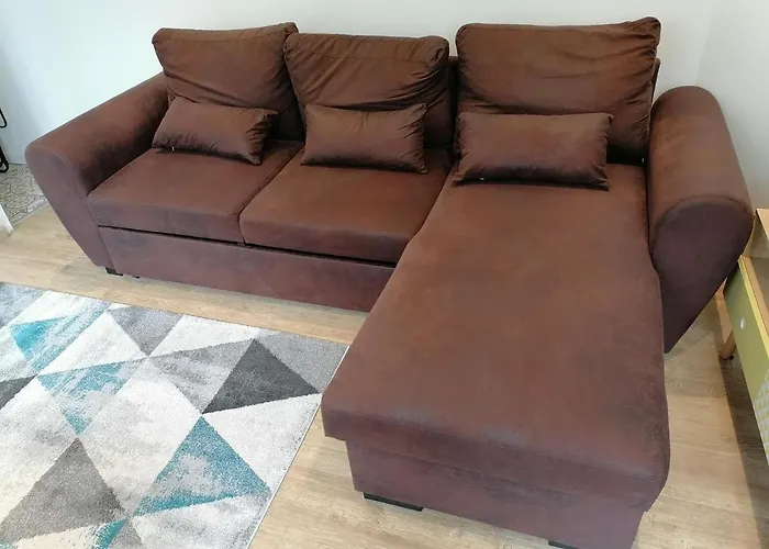 Des Roses - T2, 32m2, Rdc, Vue Sur Jardin, 